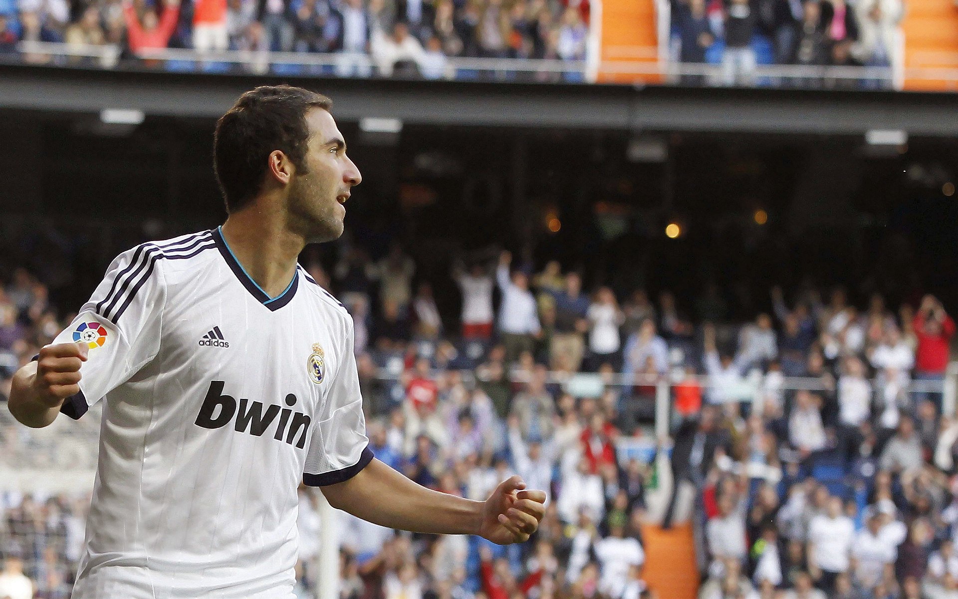 九游网-电动化浪潮:F1如何迈向绿色未来?,电动f1方程式赛车攻击模式